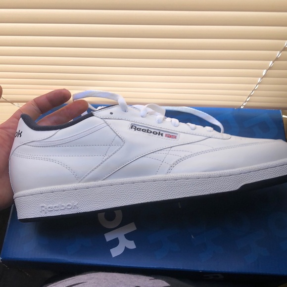 Reebok White/Navy, Club C new in box - Picture 5 of 6